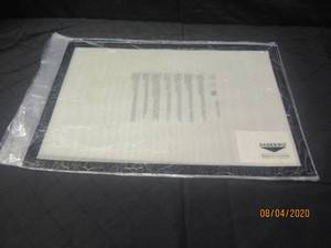 lot 467 image: TOTAL OF 5 NEW PADERNO WORLD CUISINE NON STICK SILICONE COUNTER TOP PASTRY MATS&nbsp25 12 L X 17 12 W