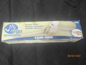 lot 500 image: NEW BLACK AND DECKER ELECTRIC KNIFE MODEL EK500