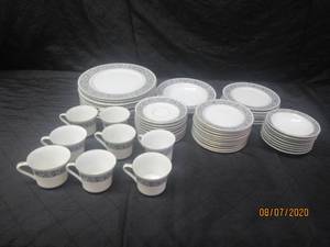 lot 1 image: 56 PIECE WYNDHAM FINE CHINA 421 CRETE JAPAN DINNERWARE&nbsp&nbspDINNER PLATES,SAUCERS,BUTTER AND BREAD PLATES,DESSERT PLATES ,SOUP BOWLS, FRUIT BOWLS