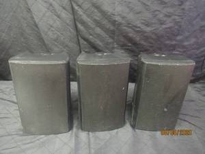 lot 21 image: TOTAL OF 3 PROFICIENT AUDIO SYSTEM&nbsp 6 12  INDOOR OUTDOOR BOOKSHELF SPEAKERS&nbsp AW650 BLK&nbsp