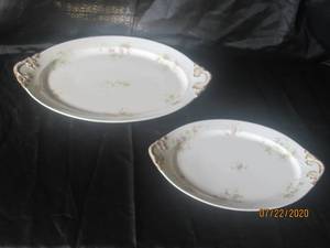lot 483 image: DUO&nbspANTIQUE&nbsp LIMOGES FRANCE&nbsp WM GUERIN &amp&nbsp COMPANY FOR DULIN &amp MARTIN FLORAL PATTERN PLATTERS&nbsp13 12  &amp 18&nbsp&nbspMATCH #486&nbsp