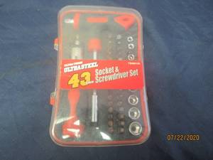 lot 90 image: ULTRA STEEL 43 PIECE SOCKET & SCREW DRIVER SET�
