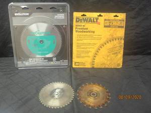 lot 67 image: TOTAL OF 4 SAW BLADES&nbsp&nbsp- 10&nbsp EVOLUTION&nbsp&nbsp- DEWALT SERIES 60&nbsp 12 DW7628&nbsp&nbsp- 2&nbsp 7 BLADES&nbsp