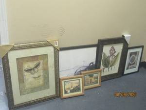 lot 80 image: TOTAL OF 6 ASSORTED FRAMED&nbsp WALL DECOR&nbsp