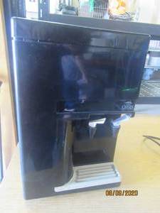 lot 103 image: OASIS WATER FOUNTAIN POU1CTKD103