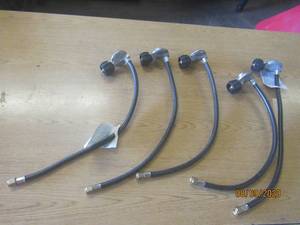 lot 122 image: TOTAL OF 5 NEW REGULATORS TYPE&nbsp 698 &amp HOSE