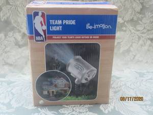 lot 193 image: NEW NBA TEAM PRIDE SPURS LIGHT INSIDE OR OUTSIDE