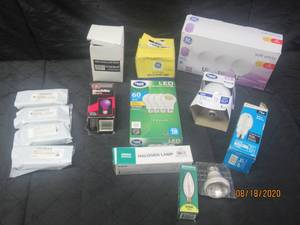 lot 209 image: LOT OF NEW ASSORTED BULBS