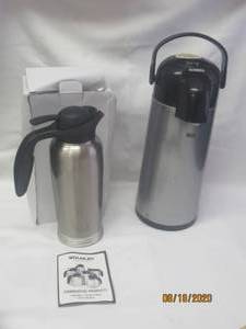 lot 212 image: NEW STANLEY ERGO SERV - CARAFE &amp USED VINTAGE THERMOS&nbsp