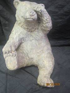 lot 225 image: HAND MADE 12 H&nbsp BEAR STATUE&nbsp