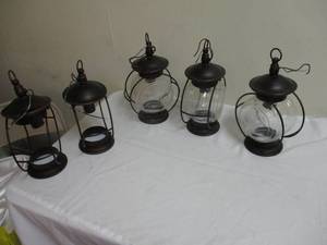 lot 34 image: Lot 3-lantern Style pendant Lights