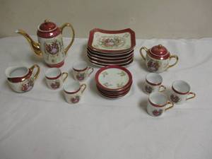 lot 39 image: NEW-Serving for 6- Oriental Tea Set