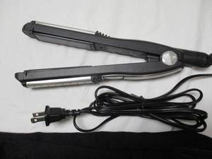 lot 48 image: Infiniti by Conair,1 -Tourmaline Ceramic Flat Iron With Carrying Bag