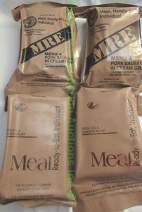 lot 78 image: Military MRE (Meals Ready to Eat) complete meal packs, 4 total