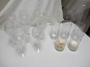 lot 73 image: 2-Lots of Glass Candle Holders, 13-Total