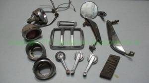 lot 88 image: Various Ford 1965 Mustang parts and vintage Mopar side rear view mirror