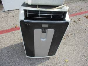 lot 70 image: COMMERICAL COOL 11000-BTUhr., Portable Room Air Conditioner