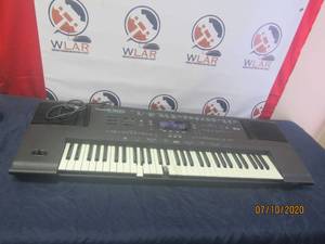 lot 2 image: ROLAND E-500 INTELLIGENT KEYBOARD 64-VOICE POLYPHONY