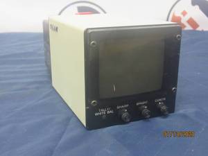 lot 43 image: SONY ELECTRONIC VIEW FINDER MODEL DXF-40CE