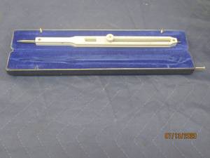 lot 45 image: VINTAGE DIETZGEN ENGINEERS DRAFTING TOOL LINESCIRCLES WITH CARRY CASE