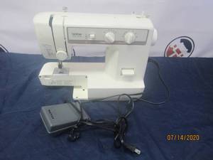 lot 85 image: BROTHER SEWING MACHINE VX-1120&nbsp