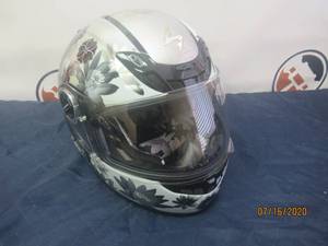 lot 99 image: SCORPION EXO - 400 LILLY HELMET&nbspSIZE XL&nbsp
