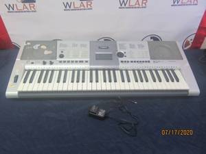 lot 116 image: YAMAHA&nbsp PSR-E403