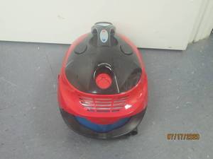 lot 132 image: H2O VAC TURBO&nbsp WATER FILTRATION SYSTEM VACUUM CLEANER&nbsp