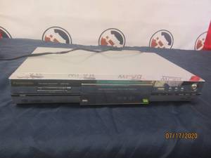 lot 147 image: PANASONIC DMR-HS2&nbsp PROGRESSIVE SCAN DVD RECORDER PVR WITH 40GB HARD DRIVE&nbsp