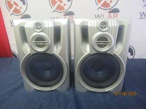 lot 197 image: PAIR OF&nbsp KENWOOD LS-N50S SPEAKERS