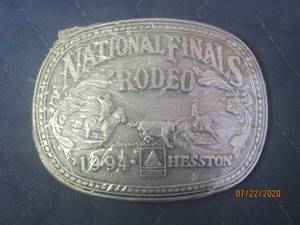 lot 219 image: NATIONAL FINALS RODEO 1994 HESSTON WESTERN BELT BUCKLE&nbsp