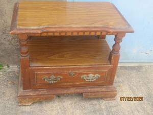 lot 245 image: ANTIQUE SINGLE DRAWER WOOD NIGHT STAND WITH CUBBY&nbsp MATCH # 227,228,229&nbsp28LX 12 X 24H&nbsp