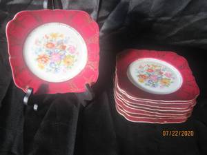 lot 295 image: TOTAL OF 8PC VINTAGE BARONET CZECHOSLOVAKIA 7 34  SQUARE PLATES MADE IN BOHEMIA&nbsp