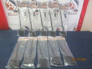 lot 223 image: TOTAL OF 10 &nbsp NEW&nbsp EZ SWEEP UMPIRE BRUSHES&nbsp