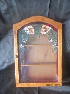 lot 318 image: PINE WOOD 3 SHELF WALL MOUNT RACK FAUX STAINED GLASS HAND PAINTED&nbsp