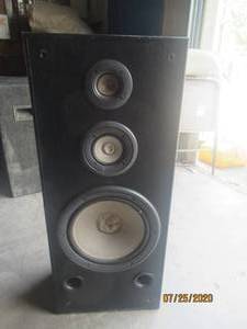 lot 348 image: TECHNICS 3WAY SPEAKER MODEL SB-A27&nbsp3FT  TALL