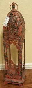 lot 77 image: LARGE METAL CANDLE HOLDER (26.5 HIGH)