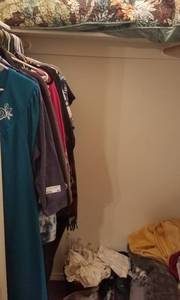 lot 107 image: CLOSET LOT OF ASSORTED CLOTHING, LINENS AND MORE