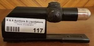 lot 117 image: VINTAGE WEAVER QWIK-POINT FIBER OPTIC RIFLE SCOPE RED DOT MODEL R-1