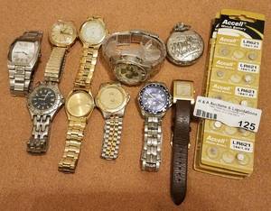 lot 125 image: LOT OF ASSORTED WATCHES