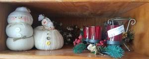 lot 173 image: LOT OF ASSORTED CHRISTMAS DECOR