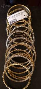 lot 152 image: LOT OF ASSORTED BANGLE BRACELETS