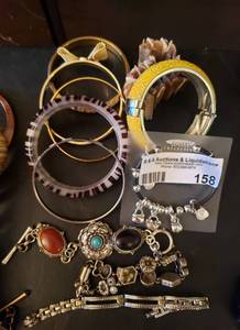 lot 158 image: LOT OF ASSORTED BRACELETS