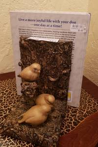 lot 327 image: LOT OF BOOK ENDS AND BOOKS