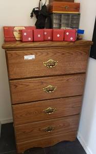 lot 368 image: 4-DRAWER CHEST AND MORE