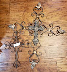 lot 405 image: 2 WROUGHT IRON CROSSES (24 W x 28 H & 11 W x 15 H) (BIDDING BY THE PIECE)
