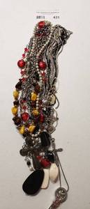 lot 431 image: LOT OF ASSORTED FASHION NECKLACES