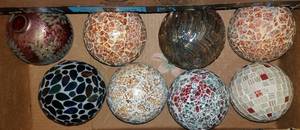 lot 212 image: 8 GLASS SPHERES (BIDDING BY THE PIECE)