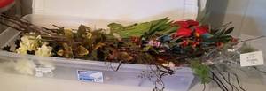 lot 224 image: LOT OF ASSORTED FLORAL BUNDLES