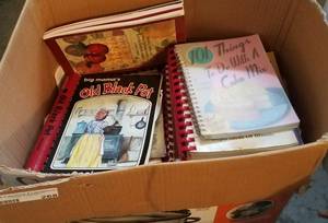 lot 268 image: BOX LOT OF ASSORTED COOKBOOKS  RECIPE BOOKS